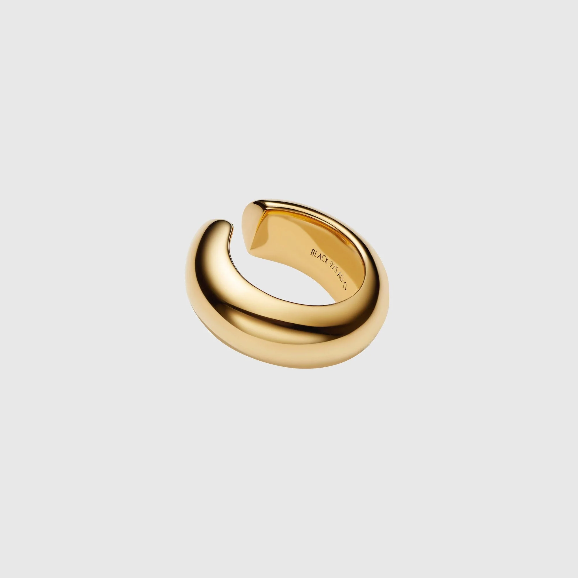 Maria Black - Omotesando Chunky Ear Cuff - Gold