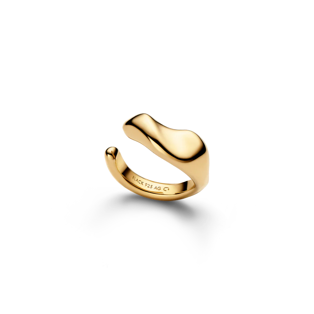 Maria Black Saddle Ear Cuff- Gold